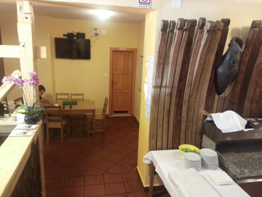 Europa Hostel Portorož Kültér fotó